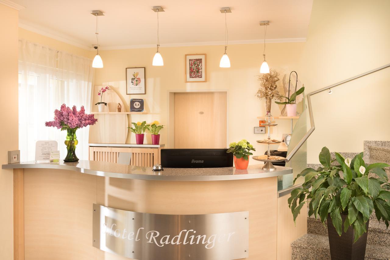 Hotel Radlinger Pellendorf Eksteriør billede